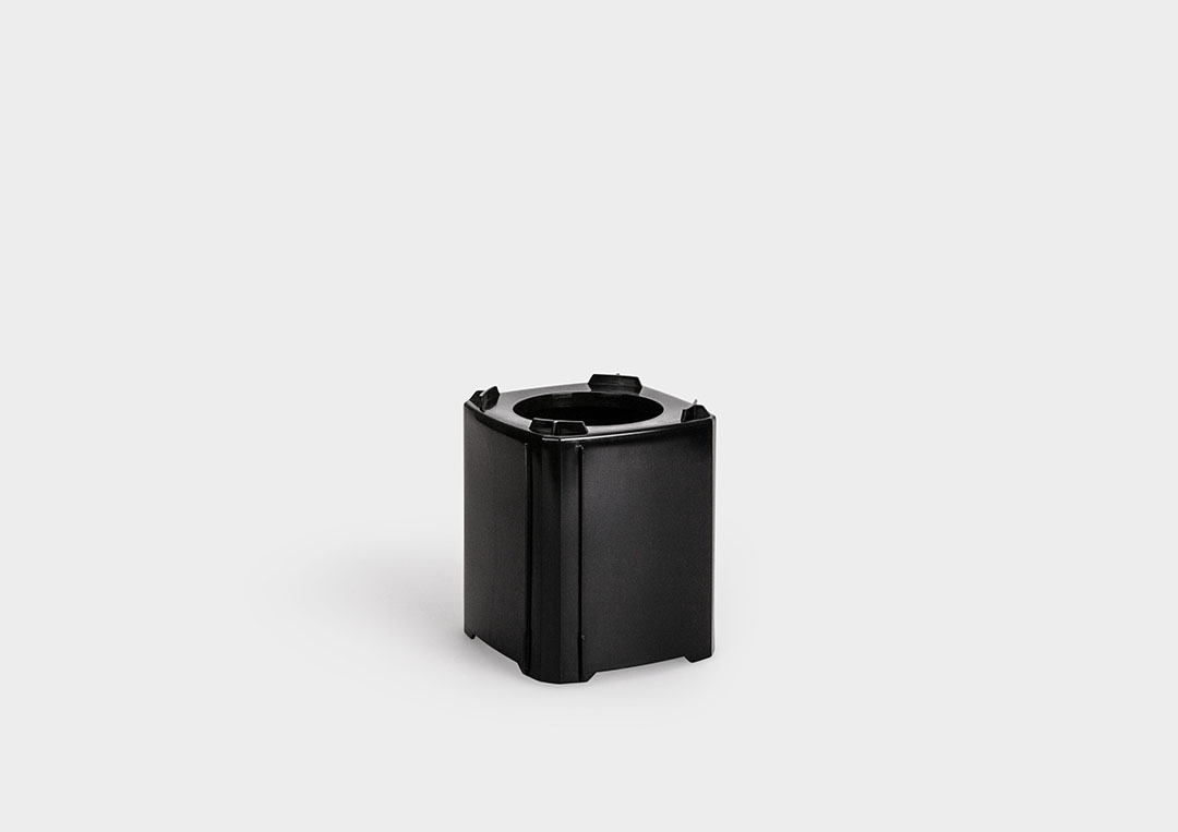 Packaging tube ToolHolder ToolHolder: a plastic packaging tube for safer transport of tool holding fixtures.